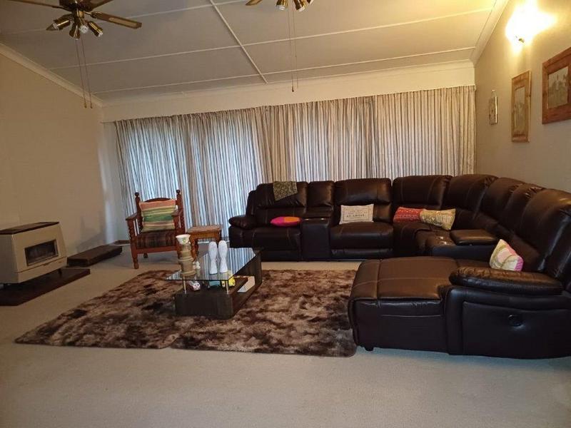 5 Bedroom Property for Sale in Clocolan Free State